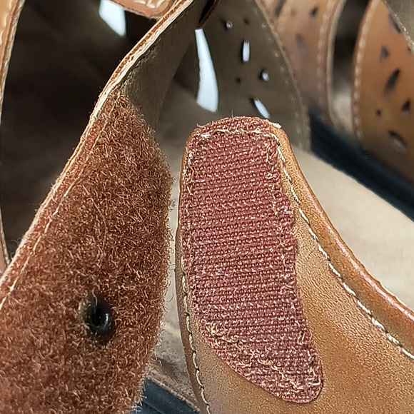 Earth Spirit Brown Flats Fisherman Women's Size 11 Preppy Casual Hoop & Loop - Picture 8 of 9